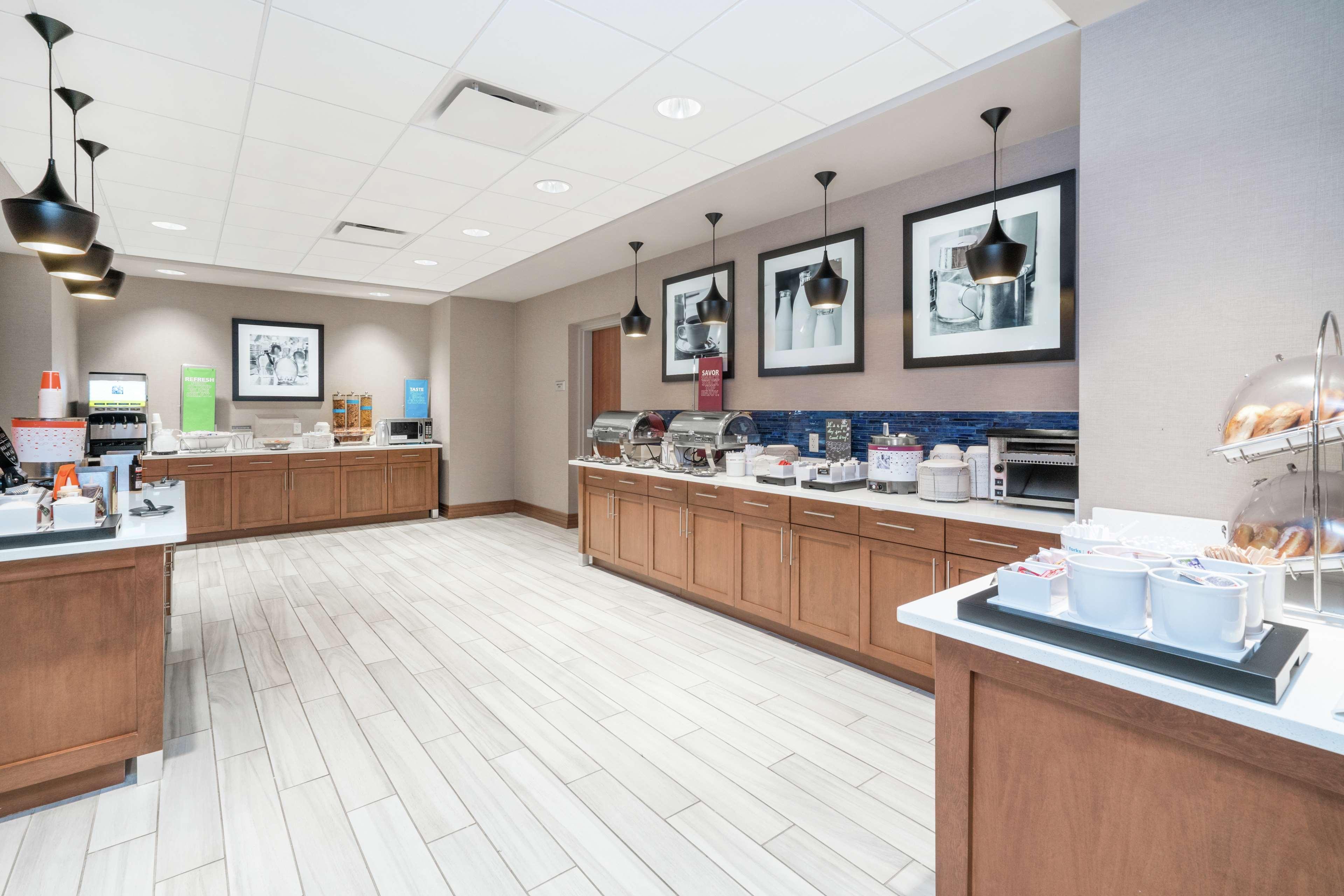 Hampton Inn & Suites Newburgh Stewart Airport, Ny
