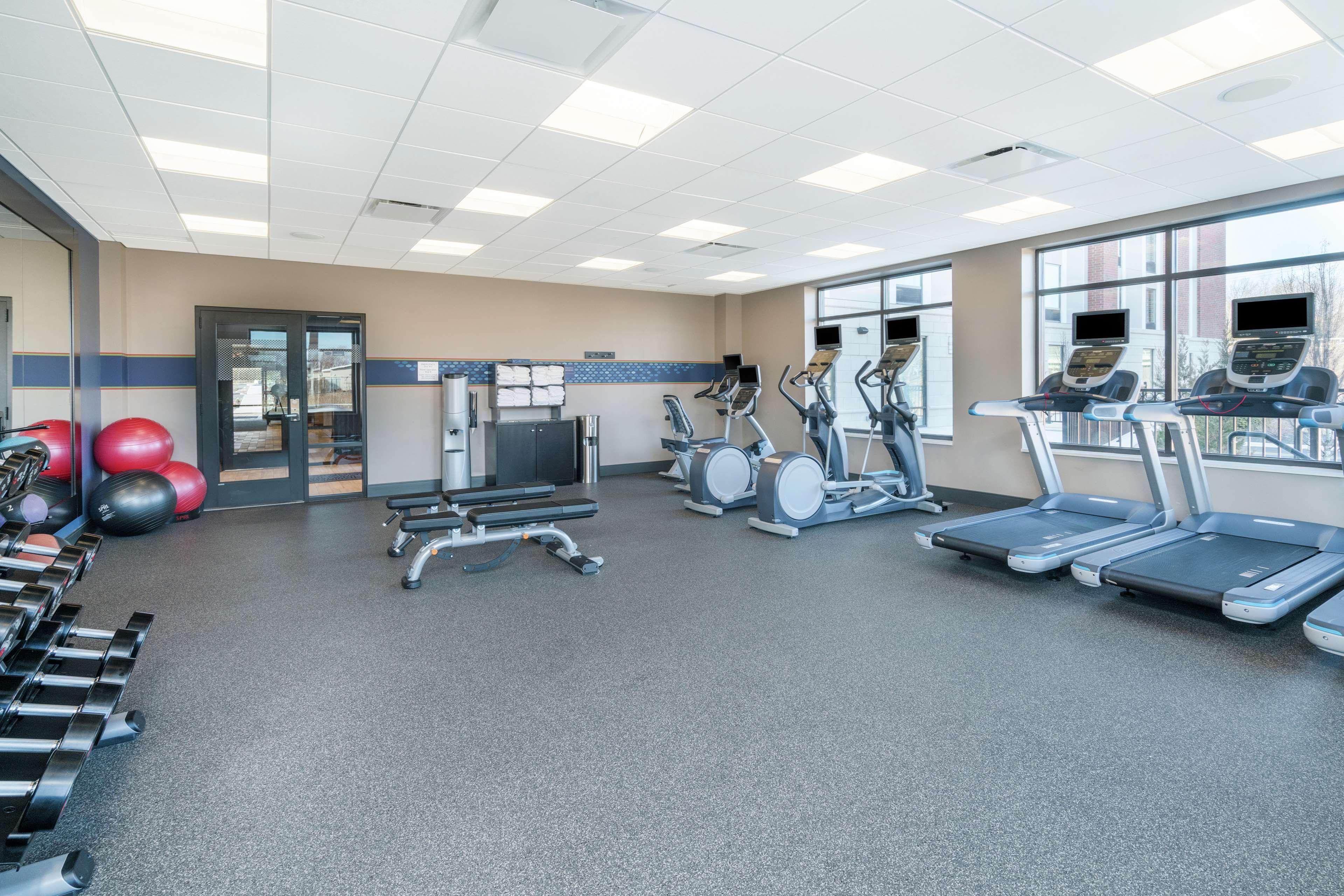 Hampton Inn & Suites Newburgh Stewart Airport, Ny 3*