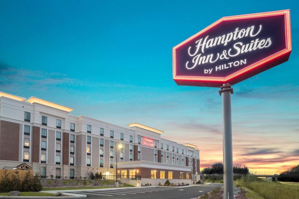 Hampton Inn & Suites Newburgh Stewart Airport, Ny Hotel
