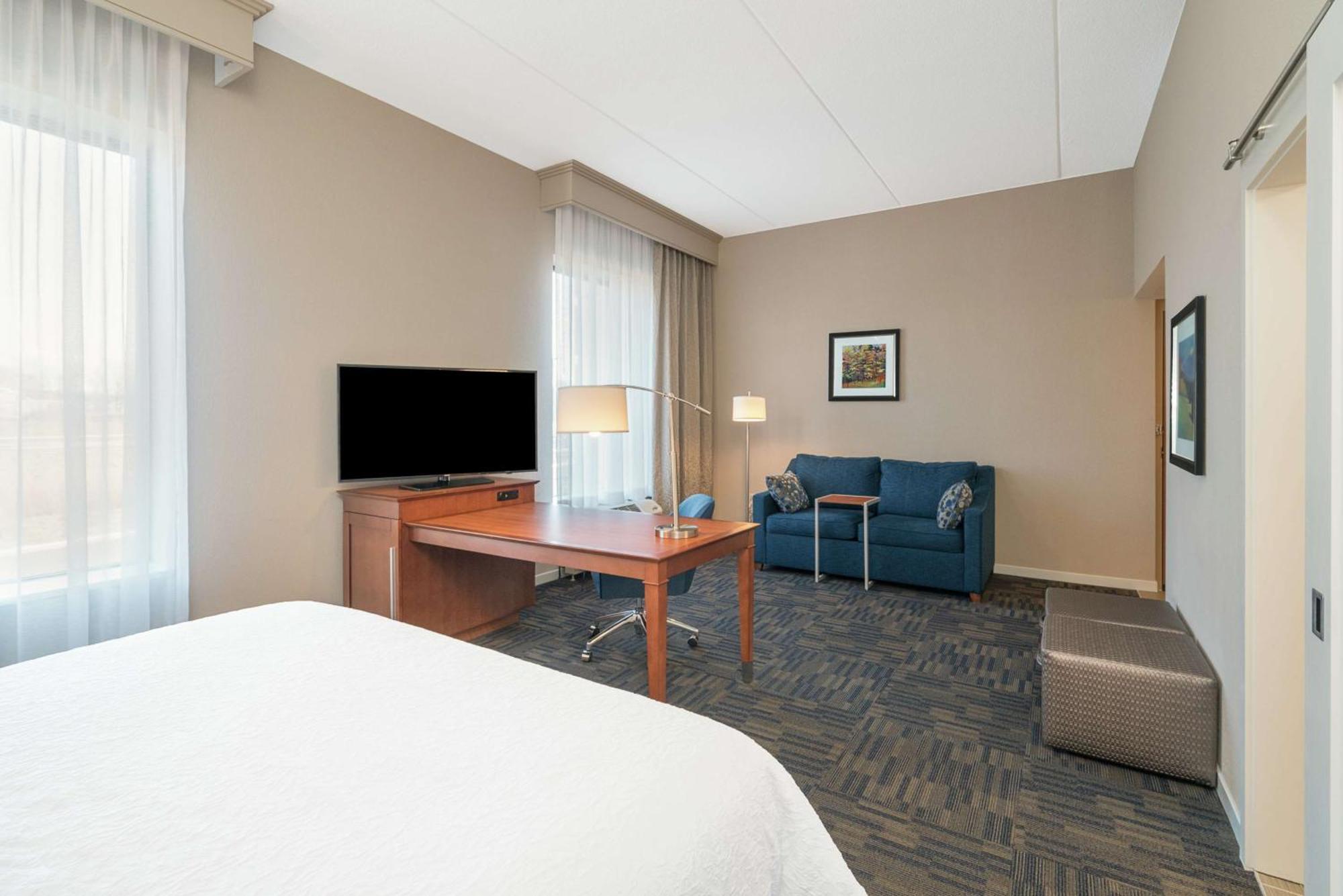 Hampton Inn & Suites Newburgh Stewart Airport, Ny Hotel