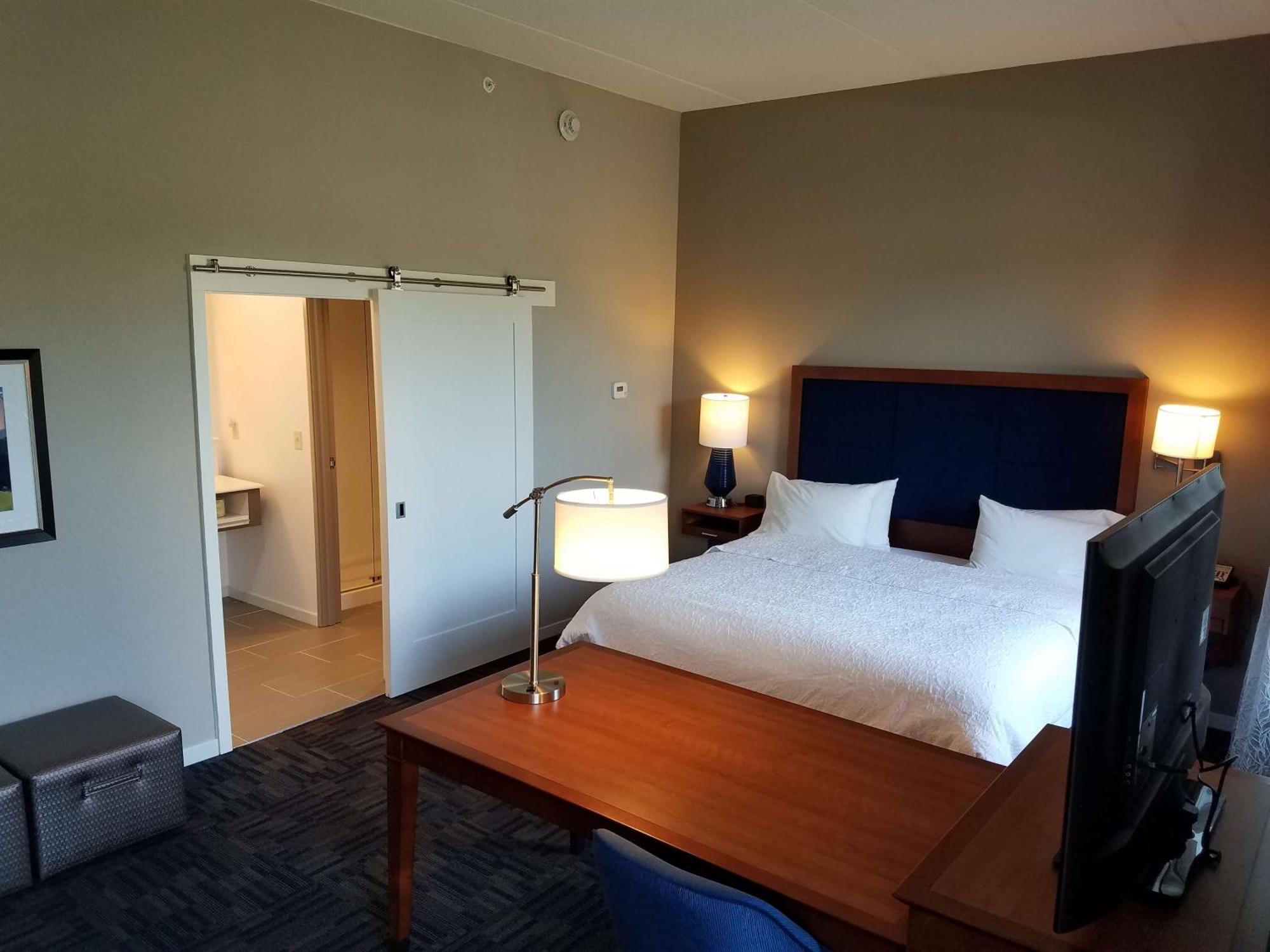 Hotel Hampton Inn & Suites Newburgh Stewart Airport, Ny 3*