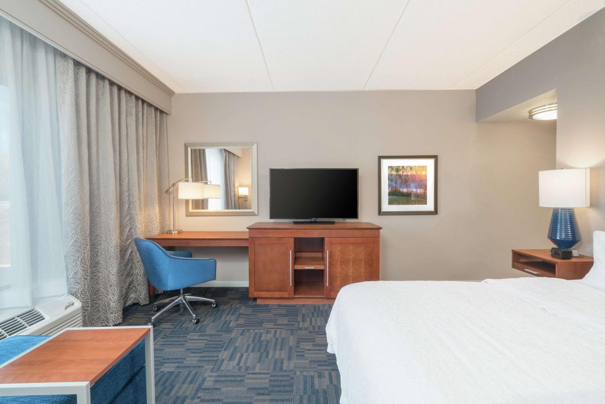 Hotel Hampton Inn & Suites Newburgh Stewart Airport, Ny 3*