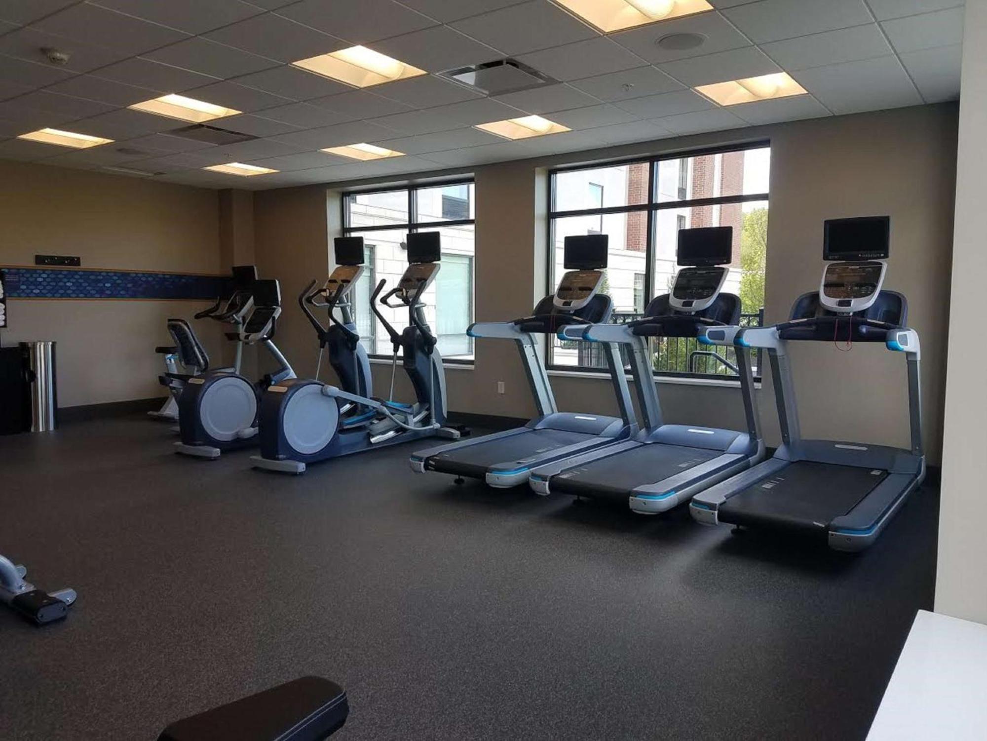 Hampton Inn & Suites Newburgh Stewart Airport, Ny 3*